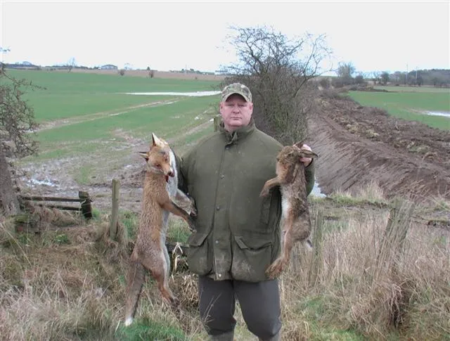 Peg and Gun - snare animals fox and hare pegandgun
